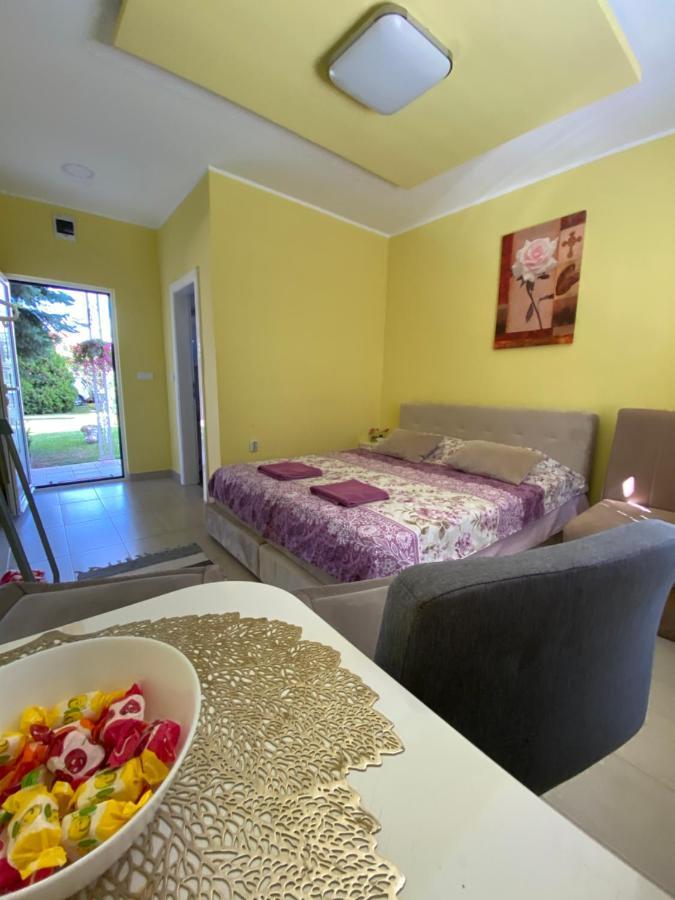 Maslina Rooms Smederevo Exterior photo